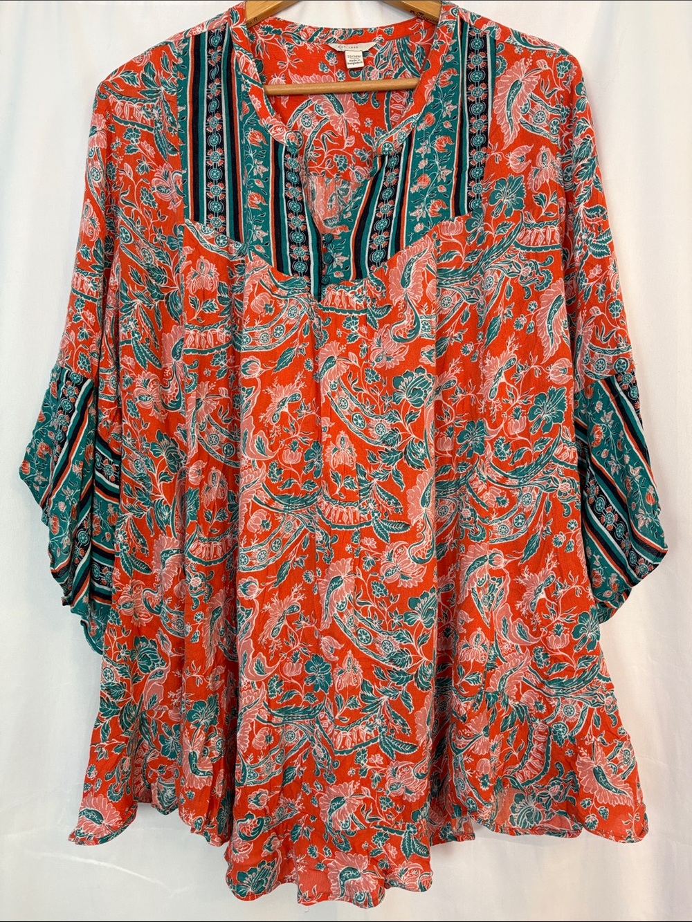 Boho Paisley Split-Neck Tunic in Coral & Teal Size 22/24W